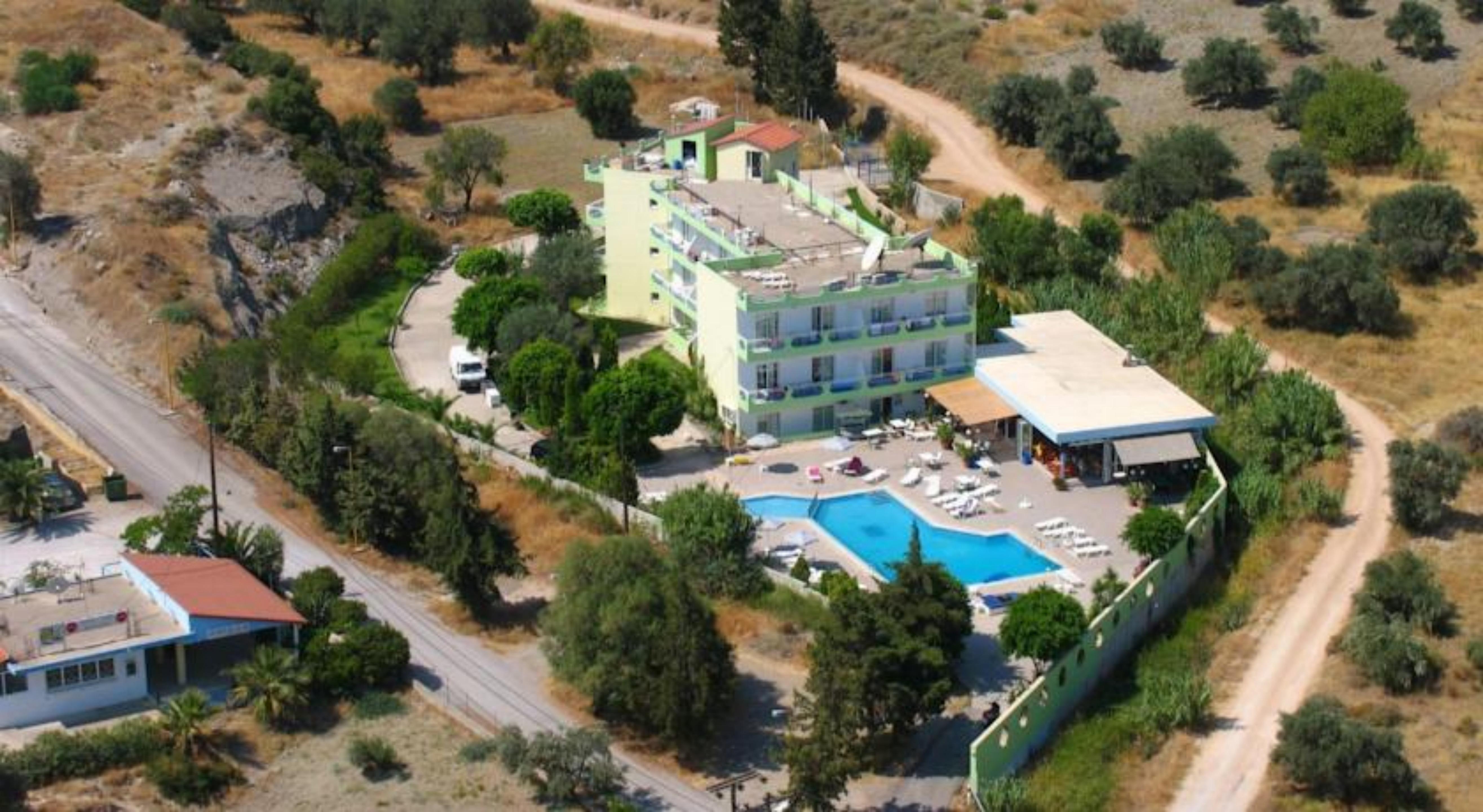 Aparthotel Millenium 2*